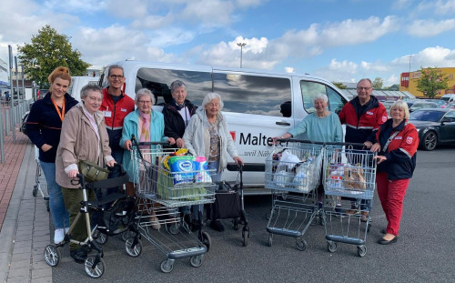 Malteser Mobiler Einkaufswagen - Fahrer