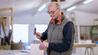 Bastler:innen für das Repair Café